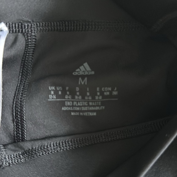 EUC Aeroready women’s capris, size medium - Picture 2 of 8